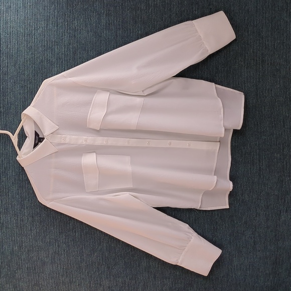 Simply Vera Vera Wang Button Front Blouson Sleeve Blouse NWOT - Picture 4 of 12